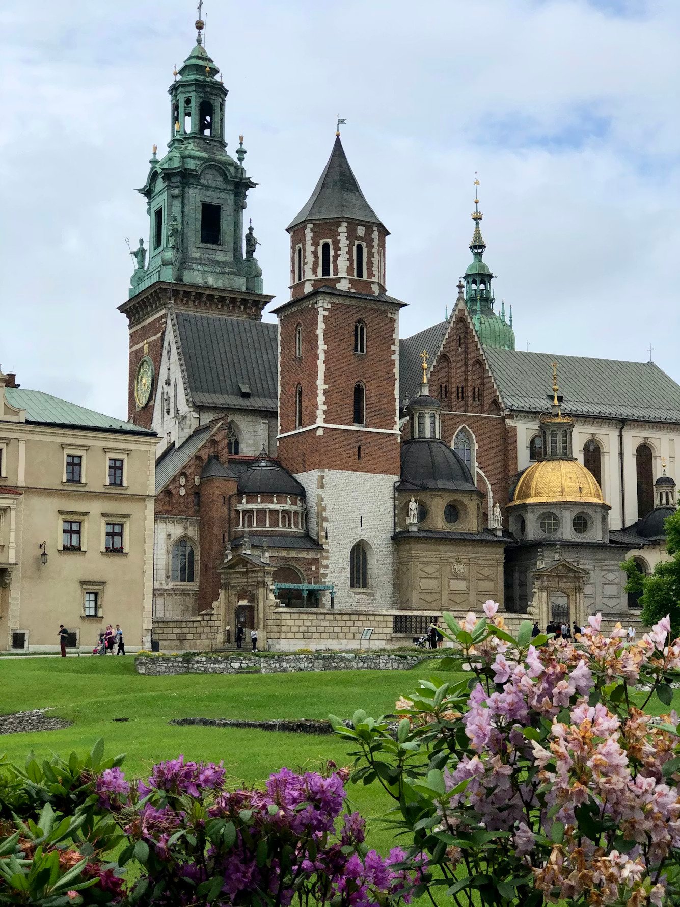 wawel castle historic view
