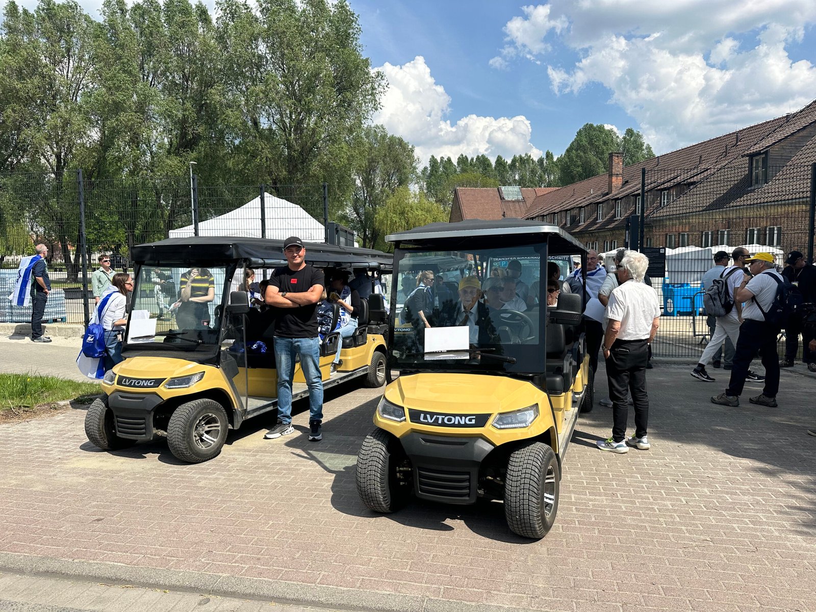 Golf cart sightseeing tour Kraków